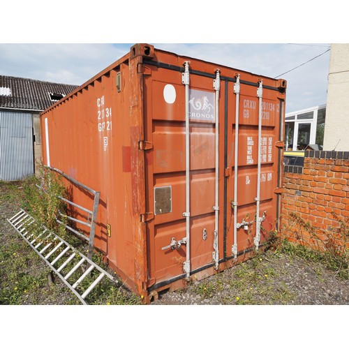 101 - Shipping container 20ft