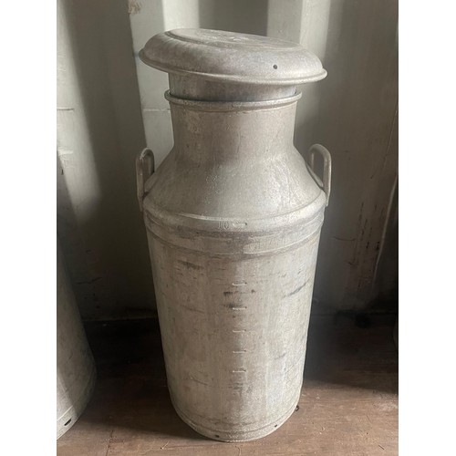 107 - Aluminium 10 gallon milk churn