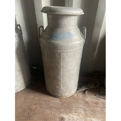 110 - Aluminium 10 gallon milk churn