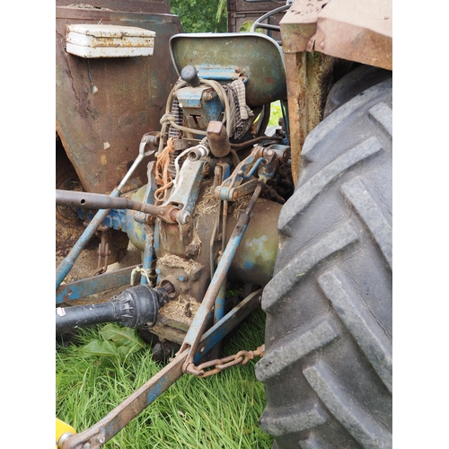 145 - Ford 4000 tractor. Showing 5540 hours, runs and drives. C/w Lambourne cab