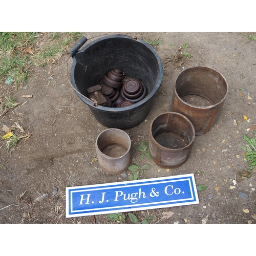 46 - Black bucket with various weights and wooden measures