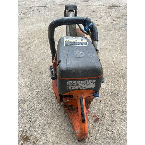 188 - Husqvarna 300 disc cutter