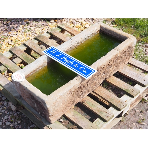 520 - Stone trough 3 x 1ft