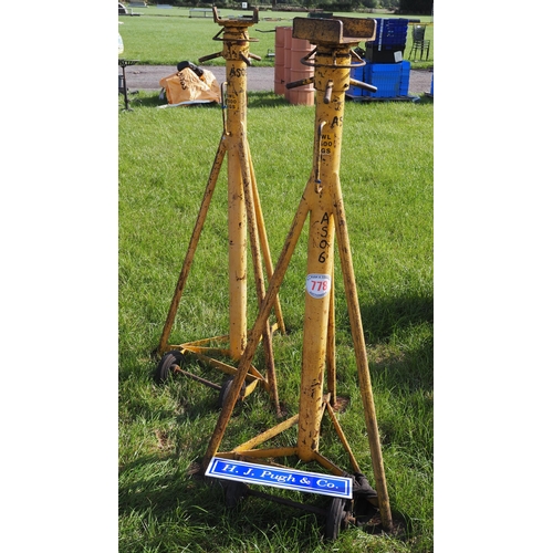 778 - Large axle stands - 2