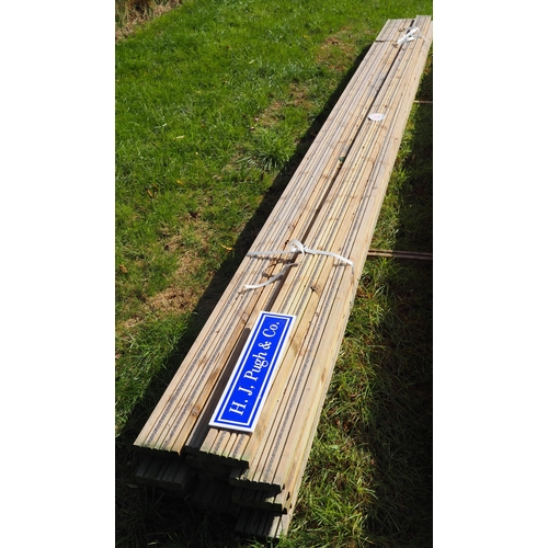 1102 - Decking 4.8m x120x30 - 18