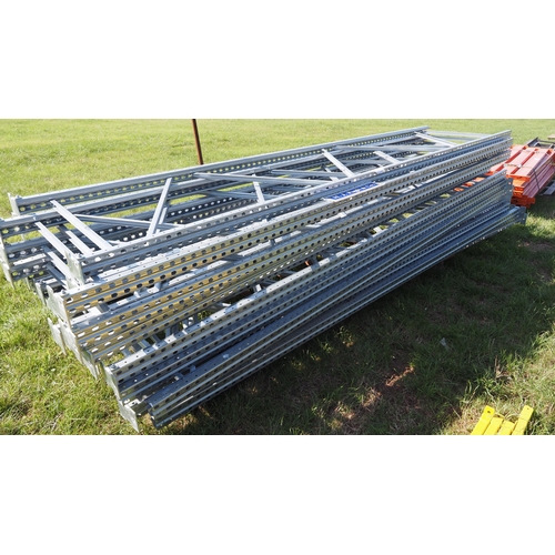 1154 - Racking uprights 4.0m - 11