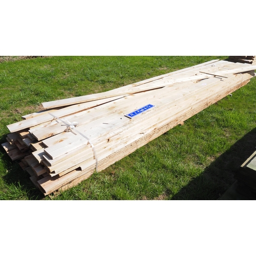 1044 - Softwood boards average 4.8m x160x20 - 50