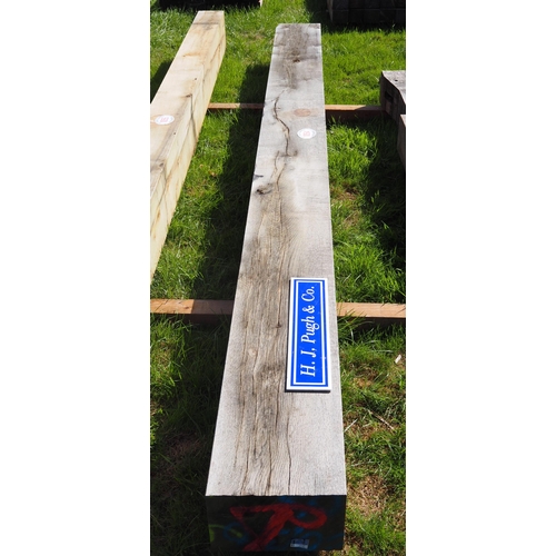 1054 - Oak beam 3.7m x300x200