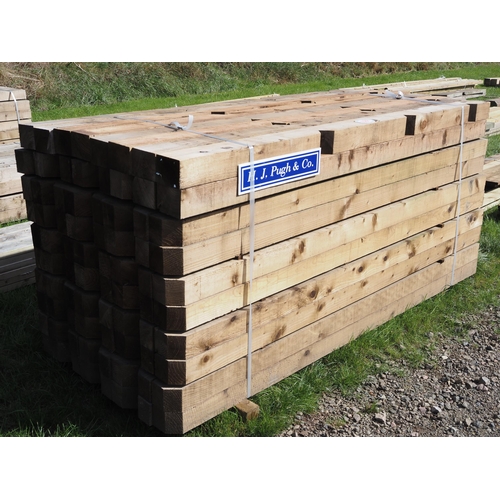 1088 - Sawn notched timbers 2.4m x120x100 - 80