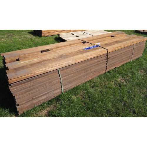 1116 - Radiata pine 3.6m x130 - approx 170