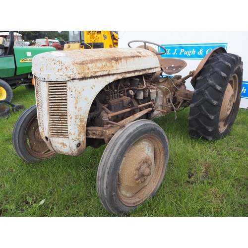 1608 - Ferguson T20 diesel tractor