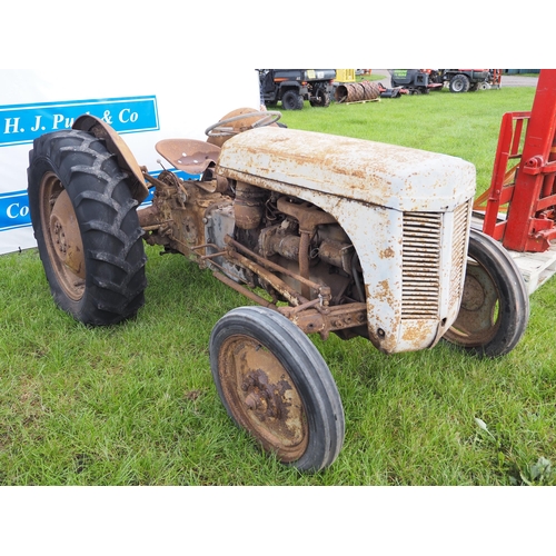 1608 - Ferguson T20 diesel tractor