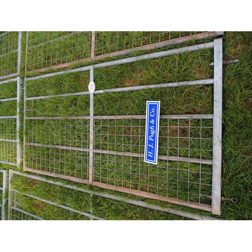 1340 - Galvanised mesh gate 7ft