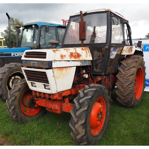 1636 - David Brown 1490 4WD tractor. Runs and drives. Reg. LCJ 664Y. V5 in office