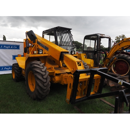 1646 - JCB 525B Loadall with pick up hitch, pallet tines and bag hook. Runs and drives. Reg. D489 CBC. No d... 