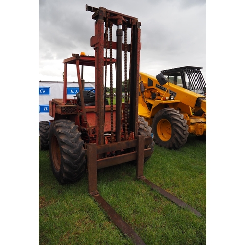 1647 - Manitou MB25C forklift. Runs and drives. Reg. VDM 599R. No docs