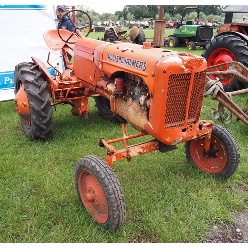 1650 - Allis Chalmers D270 tractor