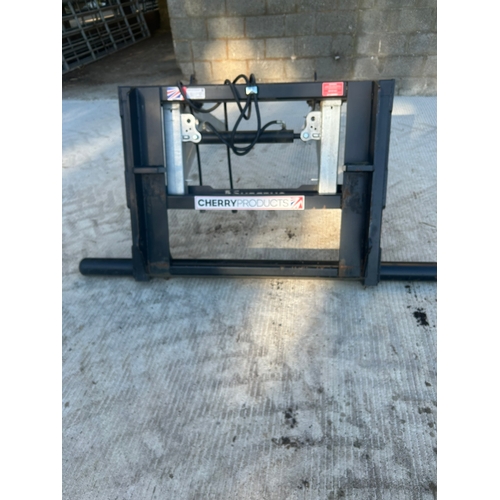 220 - Cherry Products hydraulic bag lifter