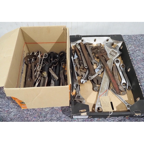 12 - Mixed spanners and clippers