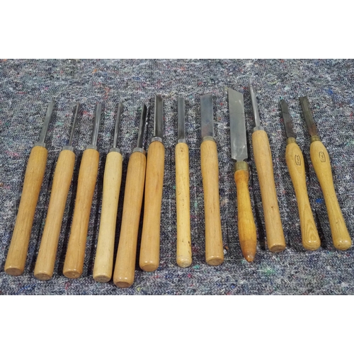 47 - Turning chisels and gouges to include Marples - 12