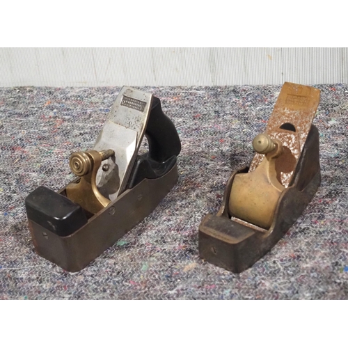 91 - Antique smoothing plane and 1 other