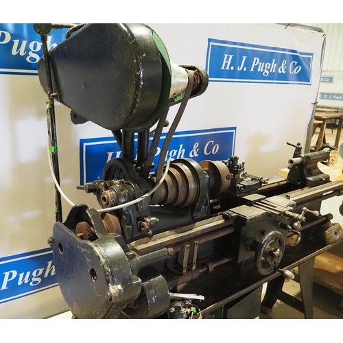 247 - Pratt & Whitney 3ft bed metal working lathe with tool post. 3 Phase