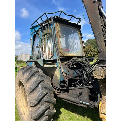 152 - Rottne purpose built forestry forwarder, 6 wheel drive, crane and timber grab, bolstered. New servo,... 