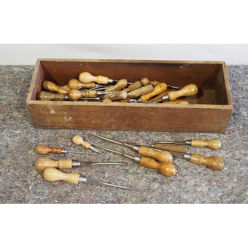 237 - Assorted wooden handled screw drivers