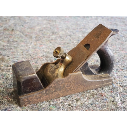 256 - Believed Norris No 13 smoothing plane with Ward iron