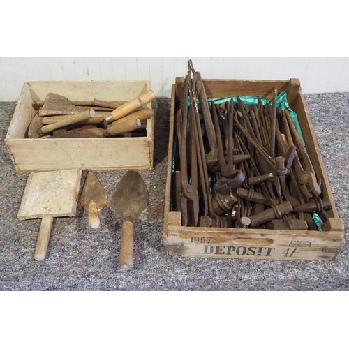 304 - Blacksmiths tongs and assorted trowels