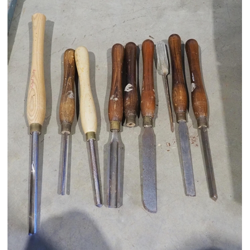 383 - Apollo Woodpecker woodworking lathe with assorted chisels, gouges and turning blanks