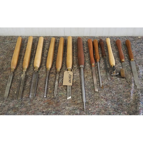 431 - Woodworking chisels to include Sorby