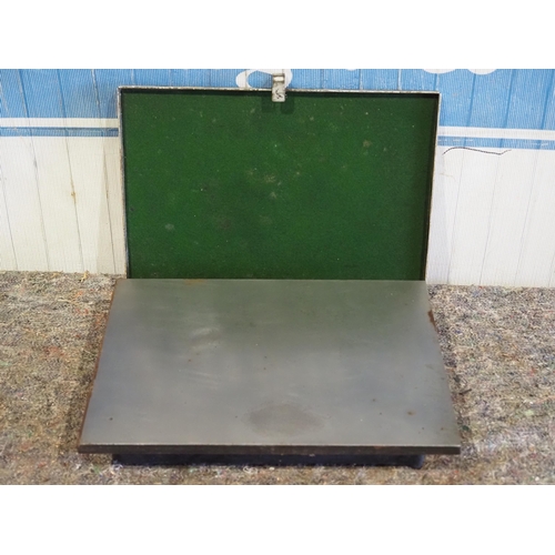 467 - Engineers surface plate 14