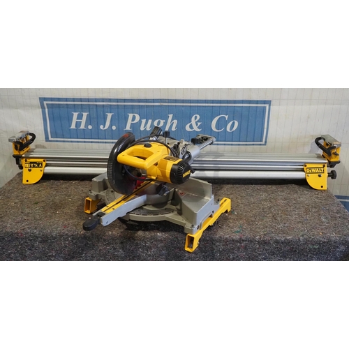 587 - DeWalt DW712 mitre saw and DeWalt stand