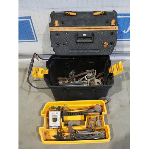 612 - Tool box and contents to include files, hammers and measuring instruments