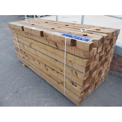 113 - Sawn notched timbers 2.4m x120x100 - 80