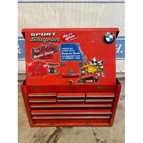 674 - Snap on tool box