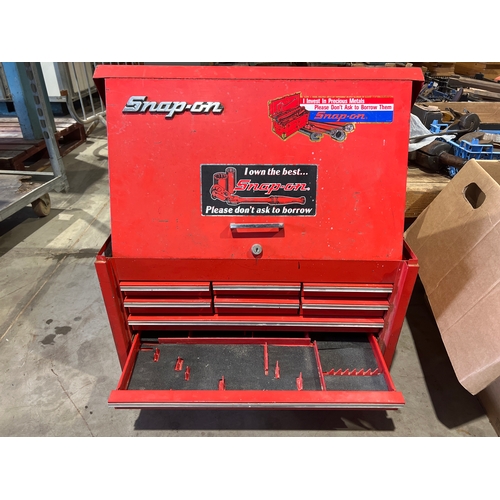 675 - Snap on tool chest