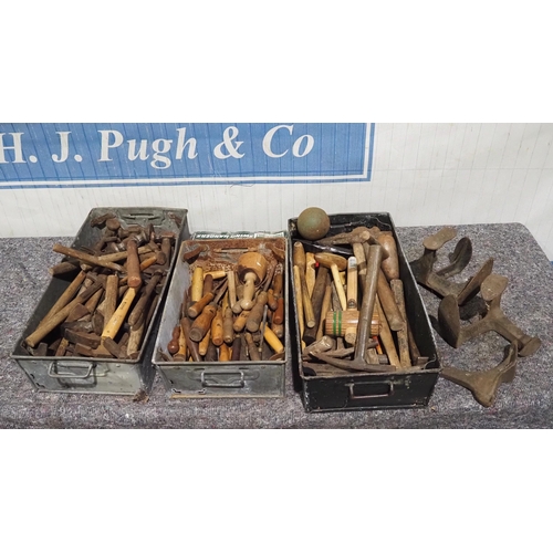 688 - Assorted hammers, mallets and shoe lasts