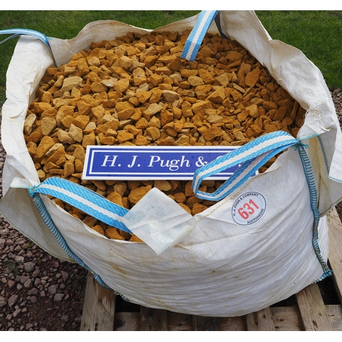 631 - Tote bag of Cotswold stone chippings