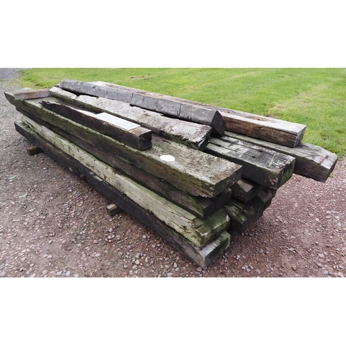 652 - Railway sleepers average 11ft - 14