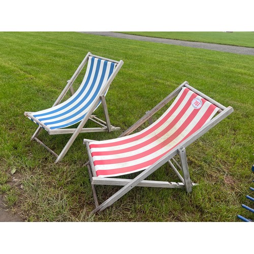 707 - Retro style deck chairs - 2