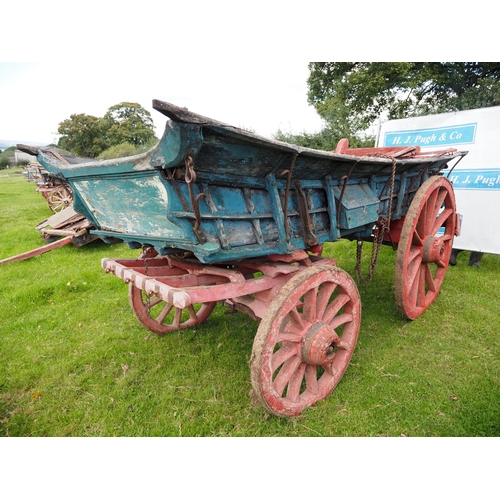 125 - F. J. Marshall of Wraxall 4 wheel wagon