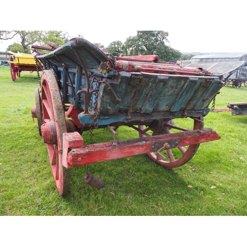 125 - F. J. Marshall of Wraxall 4 wheel wagon