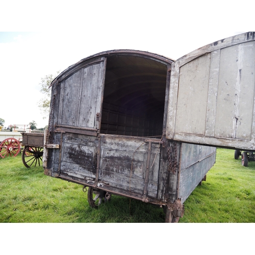 142 - Tunnel van on twin axles approx. 15 x 7ft. Now kitted out for a furniture removal van