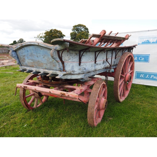 149 - Somerset wagon with curved thripples