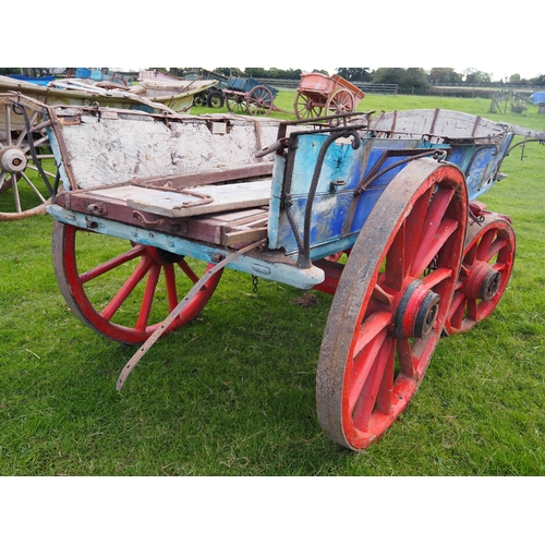 150 - L.B. Lee Herefordshire wagon