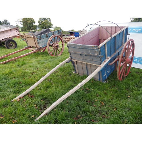 159 - Livestock cart and netting