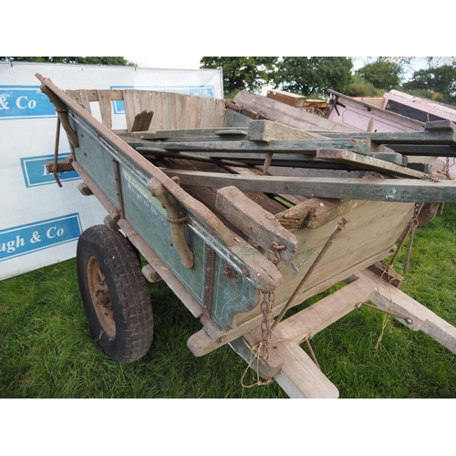 162 - Lincolnshire tipping cart