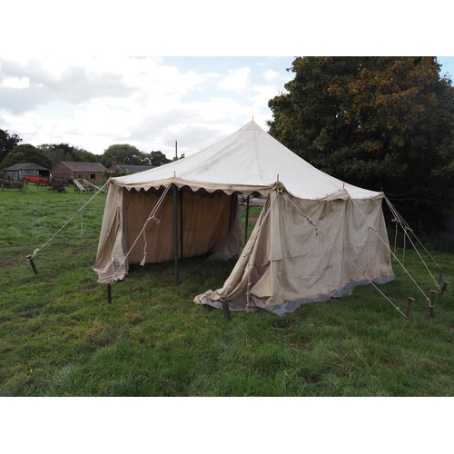 71 - Good quality marquee approx. 16 x 12ft